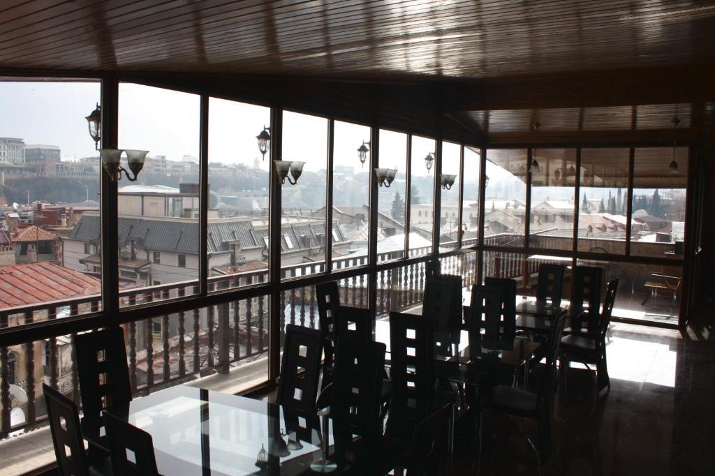Babilina Hotell Tbilisi Eksteriør bilde