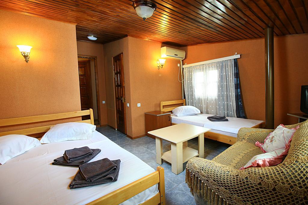 Babilina Hotell Tbilisi Eksteriør bilde
