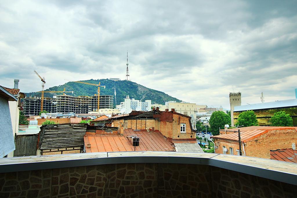 Babilina Hotell Tbilisi Eksteriør bilde