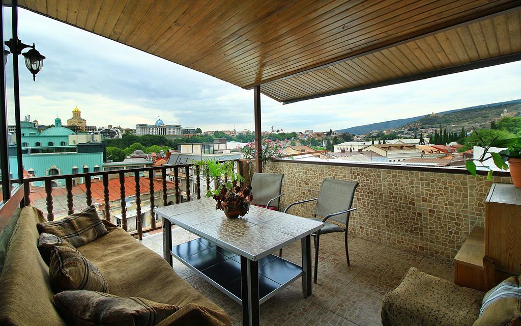 Babilina Hotell Tbilisi Eksteriør bilde