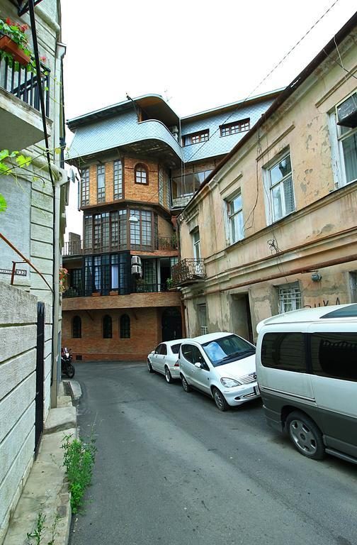 Babilina Hotell Tbilisi Eksteriør bilde